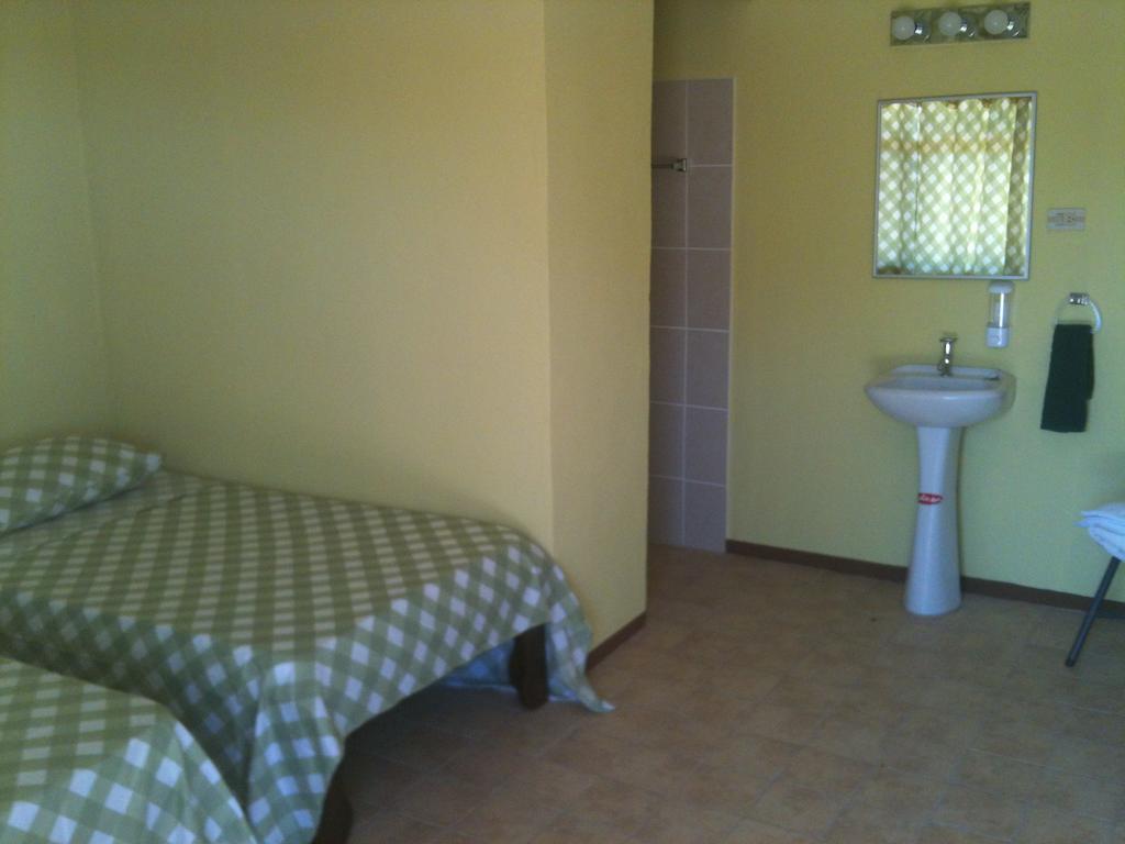 Hotel Royal Heights Jicaral Pokoj fotografie